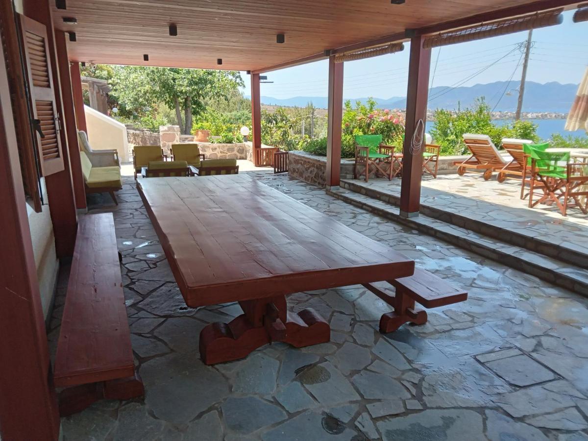 Kapotidhes Fantastic House With A Wonderful View Of The Seaヴィラ エクステリア 写真