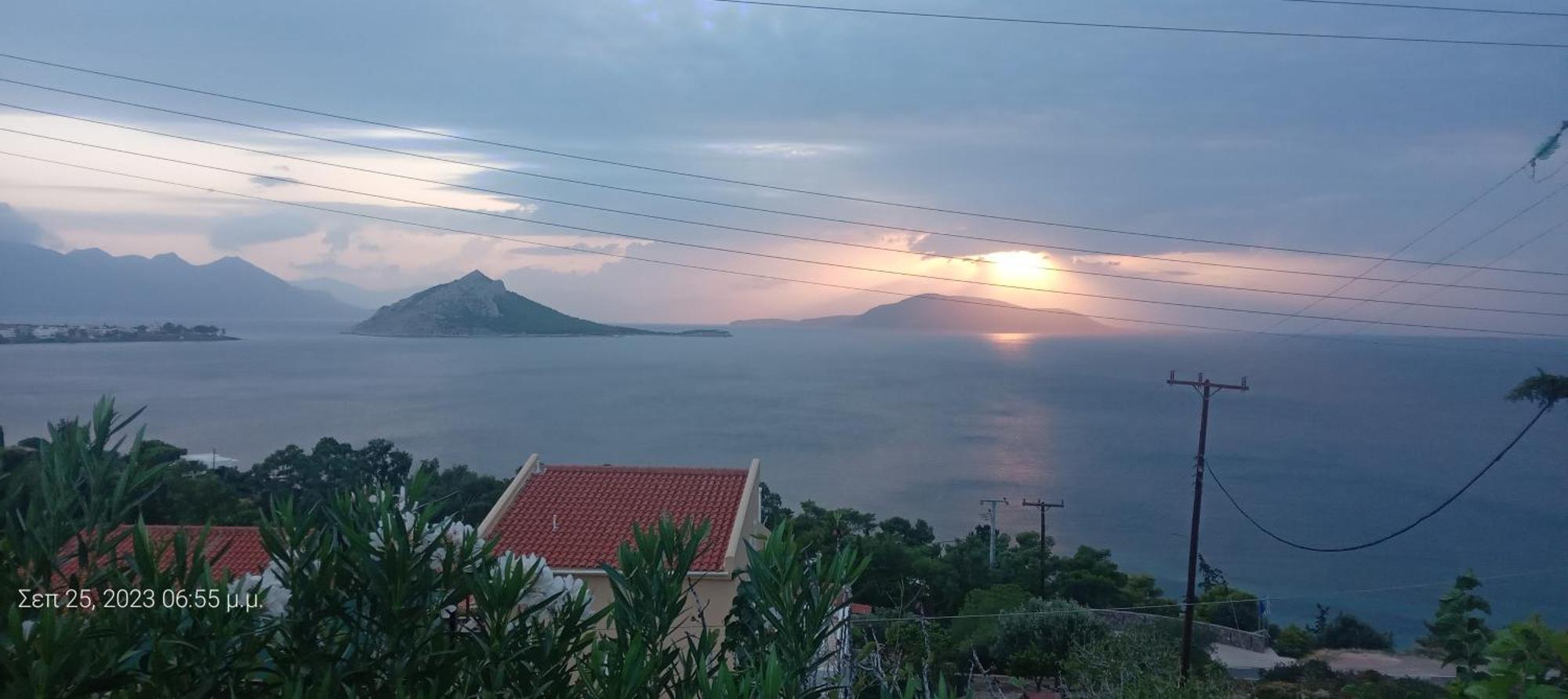 Kapotidhes Fantastic House With A Wonderful View Of The Seaヴィラ エクステリア 写真